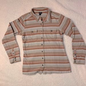 Patagonia Fjord striped flannel (size 6)